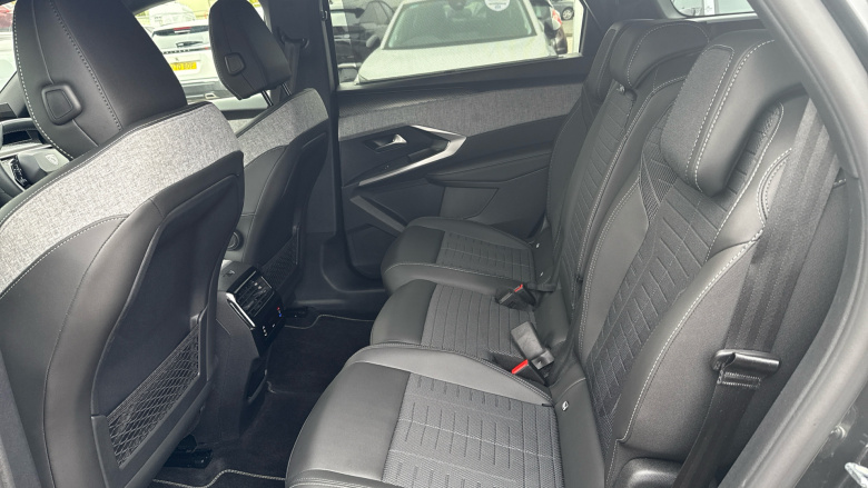 Peugeot 5008 1.2 Hybrid 136 GT 5dr e-DSC6 Petrol Estate